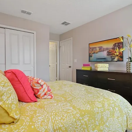 4Bd Sleeps 9 W Jacuzzi Close To Disney @ Compass Bay 5113C